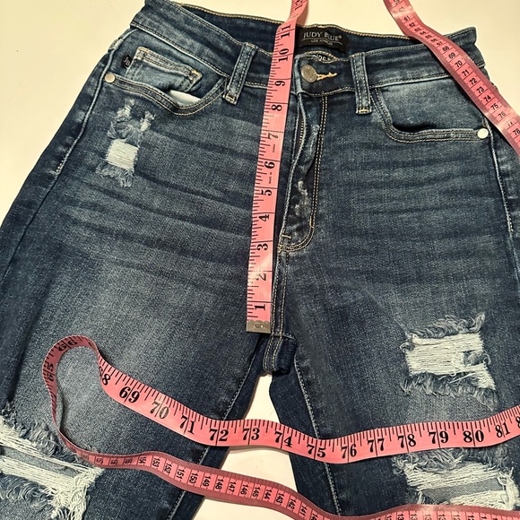 Judy Blue Very Distressed Mid Rise? Cotton Boyfriend Fit Dark Wash Jeans 26 - Picture 12 of 16